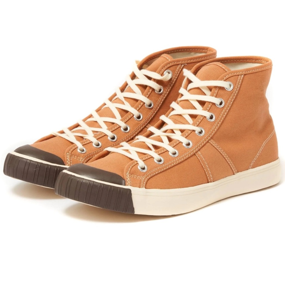Colchester Hi - Deadgrass Men’s sz. 10, Women sz. 12